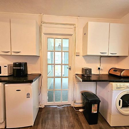 Cozyhome-3Br-5Guest#Netflix#Parking#Garden Nottingham Kültér fotó