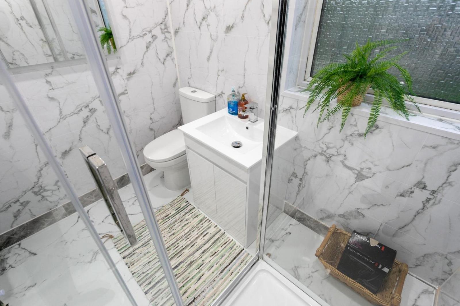 Cozyhome-3Br-5Guest#Netflix#Parking#Garden Nottingham Kültér fotó